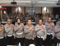 Peringati HUT Lalu Lintas Bhayangkara ke-70, Kapolres Pelabuhan Tanjung Perak Ajak Jajaran Refleksi Diri dan Tingkatkan Pelayanan Humanis