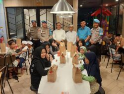 Polresta Sidoarjo Berbagi, Ajak Anak Yatim Makan Malam Bergizi