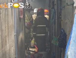 Diduga Akibat Korsleting Listrik, Rumah di Tambak Segaran Dilalap Si Jago Merah