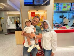 Putra Pertama Jurnalis Musthofa Liputan Surabaya Rayakan Ulang Tahun ke-1, Penuh Doa dan Harapan