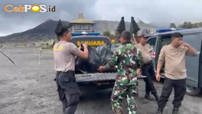 Gerakan Indonesia Asri, Polres Probolinggo Bersih – bersih Lokasi Wisata Bromo