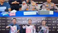 Polres Gresik Ringkus Residivis Narkoba, Sita Mobil dan 51,11 Gram Sabu Siap Edar di Manyar.