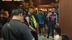 Polres Mojokerto Kota Bersama Warga Gagalkan Perang Sarung