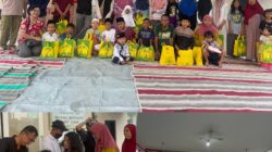 Puluhan Yatim Piatu RW15 Medokan Ayu Surabaya dapat Santunan dari Warga