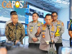 Tinjau Jasa Marga Command Center, Kapolri Pastikan Penanganan Arus Balik Berjalan Lancar dan Aman