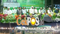 Ribuan Jamaah Hadiri Ampenang Bersholawat dan Haul Sesepuh di Sampang