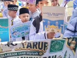 Rayakan tahun baru islam 1 Muharram 1448 hijriyah TPQ AL MUNNAWARAH ikuti pawai keliling.