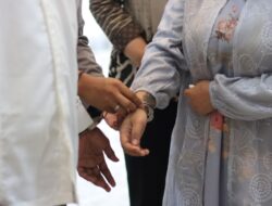 Berawal dari Pengungkapan Kasus Narkoba, Dua Tersangka Resmi Menikah di Masjid Miftahul Huda Polres Ngawi