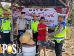 Sambut Hari Bhayangkara ke-80, Polres Pelabuhan Tanjung Perak Serahkan Bantuan Alat Pertanian ke Petani Tambak Wedi