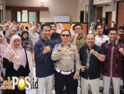 Polantas Menyapa : Polres Gresik Gandeng Guru Tanamkan Budaya Tertib Lalu Lintas Sejak Dini