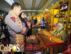 Kapolri Bersama Ketua Umum Bhayangkari Tinjau Bazar Kreasi Bhayangkari Nusantara 2026