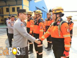 Polri Kembali Kirim Tim SAR dan Bantuan Logistik untuk Percepat Penanganan Gempa NTT