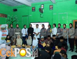 Sambut Hari Jadi ke – 78, Polwan Polres Ngawi Edukasi Santri Cegah Kenakalan Remaja