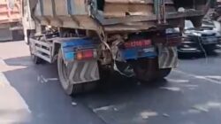 Miris!!! Box Truk Pengangkut Sampah Tidak Layak Pakai Masih Beroperasi Di Kabupaten Mojokerto