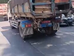 Miris!!! Box Truk Pengangkut Sampah Tidak Layak Pakai Masih Beroperasi Di Kabupaten Mojokerto