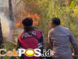 Polres Magetan Bersama Tim Gabungan Tangani Karhutla di Panekan Lereng Gunung Lawu