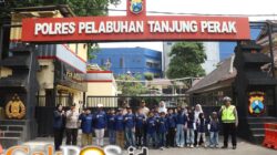 Polres Tanjung Perak Tanamkan Disiplin dan Tertib Lalu Lintas kepada Siswa SD
