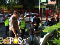 Kapolres Pelabuhan Tanjung Perak Pantau SPBU, Pastikan Stok BBM Aman.